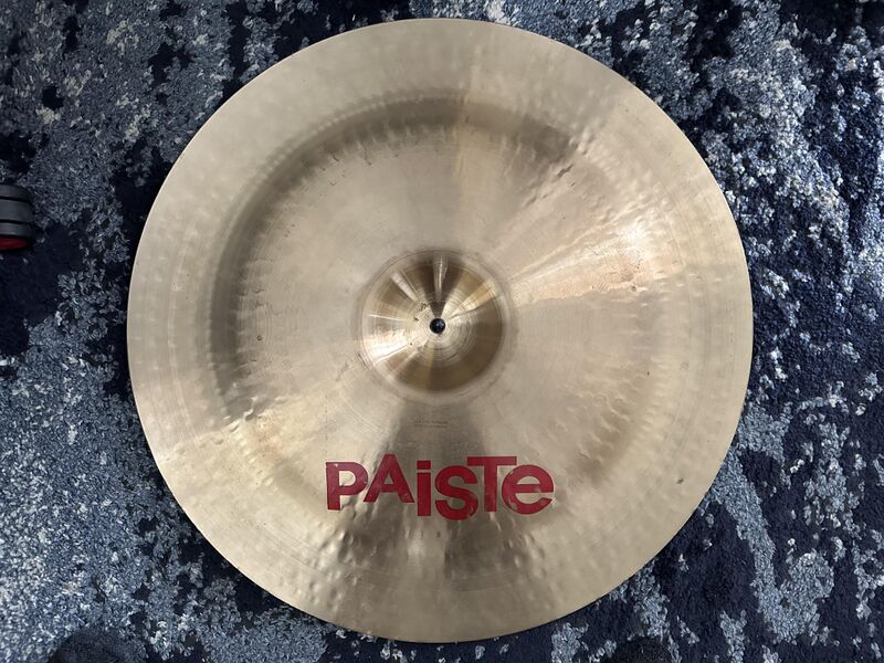 File:22 novo bottom.jpg