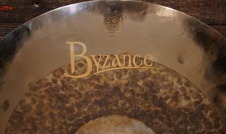 Meinl Byzance Dual 16" Crash 2.jpg