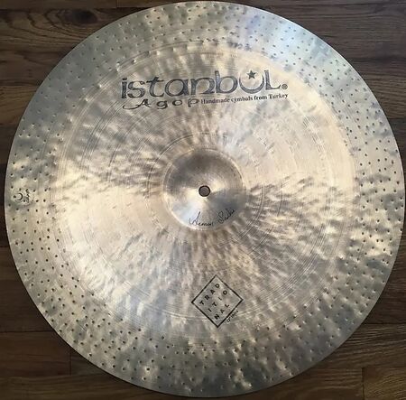 Istanbul Agop Traditional 22" China 1.jpg