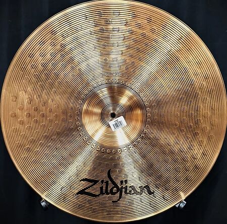 Zildjian I 20 Ride 3.jpg