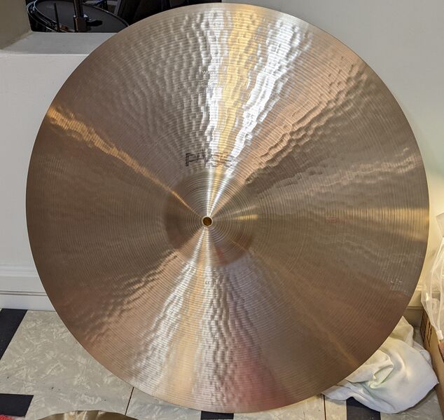 File:PXL 20221228 020839223.jpg