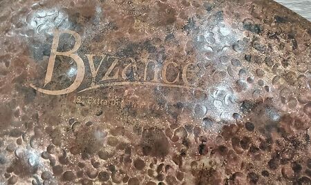Meinl Byzance Extra Dry 19" Thin Crash 2.jpg