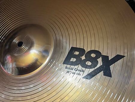 Sabian B8X 18" Rock Crash 2.jpg