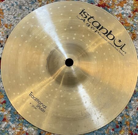 Istanbul Agop Traditional 9" Splash 1.jpg