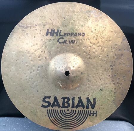 Sabian HH 16 Leopard Crash 1.jpg