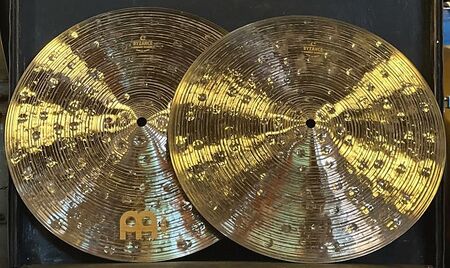 Meinl Byzance Foundry Reserve 14" Hihat 1.jpg