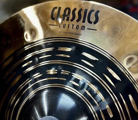 Meinl Classics Custom Dual 14" Hihat 2.jpg