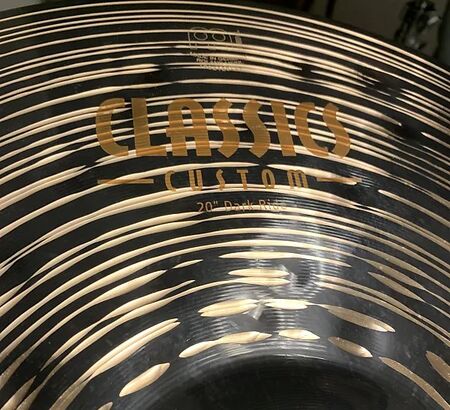 Meinl Classics Custom 20" Dark Ride 2.jpg