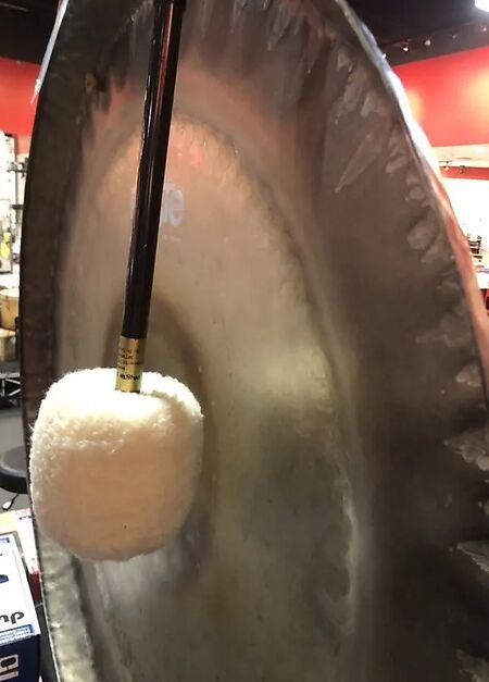 Paiste 40 Symphonic 2.jpg