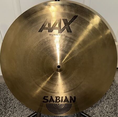 Sabian AAX 20" Dry Ride 1.jpg