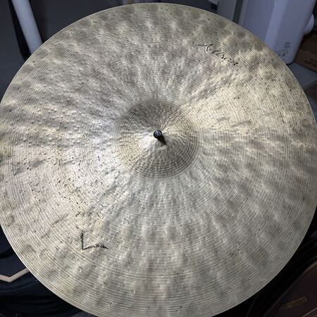 Sabian Vault 22" Medium Ride 1.jpg