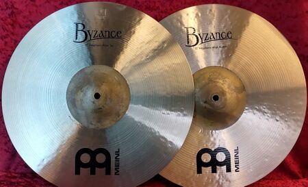 Meinl Byzance Traditional 15" Polyphonic Hihat 1.jpg