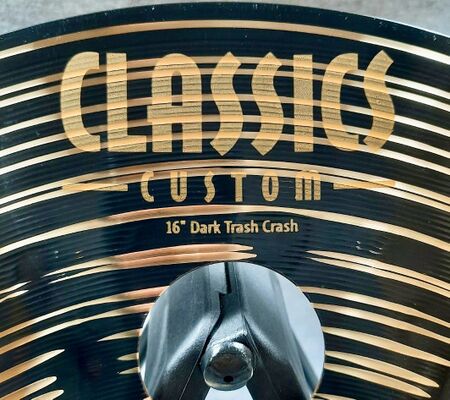 Meinl Classics Custom Dark 16" Trash Crash 2.jpg