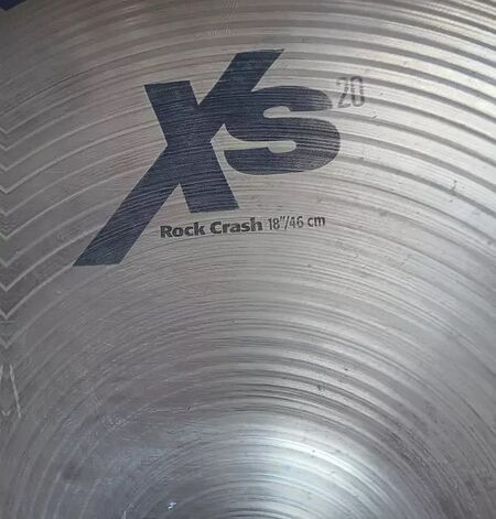 Sabian XS20 18 Rock Crash 2.jpg