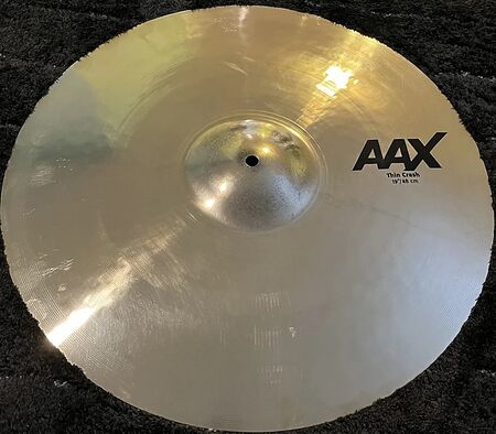Sabian AAX 19" Thin Crash 1.jpg