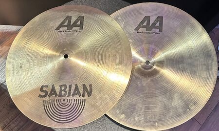 Sabian AA 15 Rock Hats 1.jpg