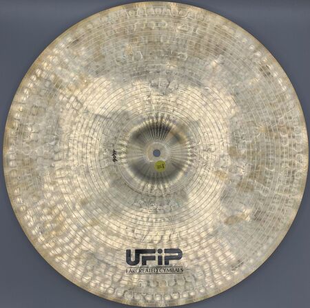 UFIP Est. 1931 Series 19" Crash 3.jpg
