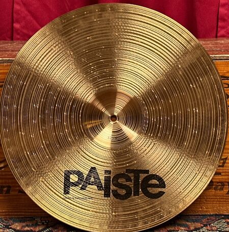 Paiste Innovations 17" Medium Crash 3.jpg