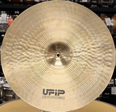 UFIP Omnia 19" Crash 2.jpg