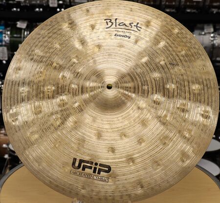 UFIP Blast 21" Extra Dry Ride 1.jpg