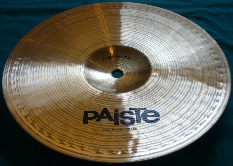 File:Signature 10 Bell 4.jpeg