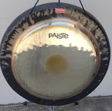 Paiste 38 Symphonic 1.jpg