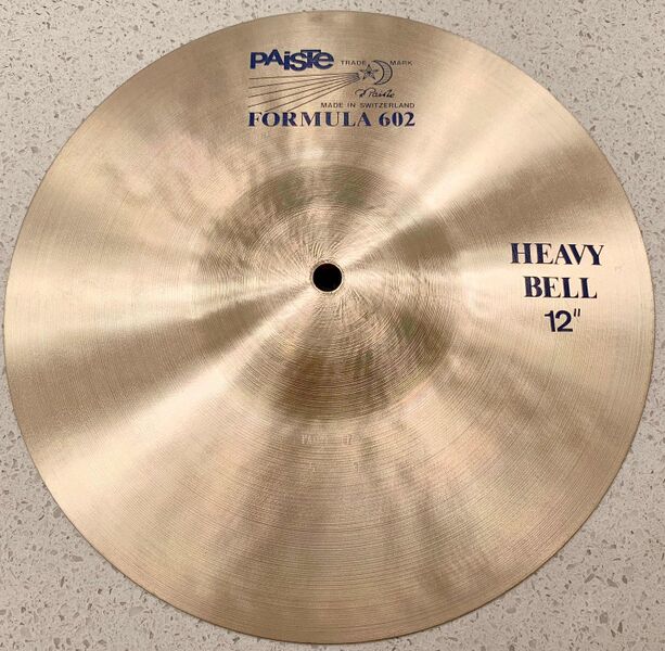 File:12 hvy bell.JPG