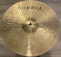 Istanbul Agop Traditional 16" Medium Crash 1.jpg