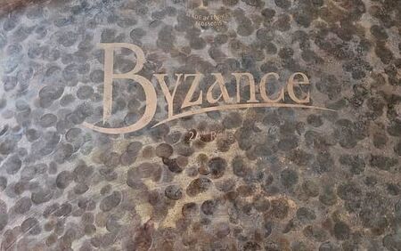 Meinl Byzance 24" Dark Ride 2.jpg