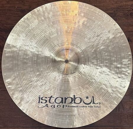Istanbul Agop Traditional 18" Paper Thin Crash 3.jpg