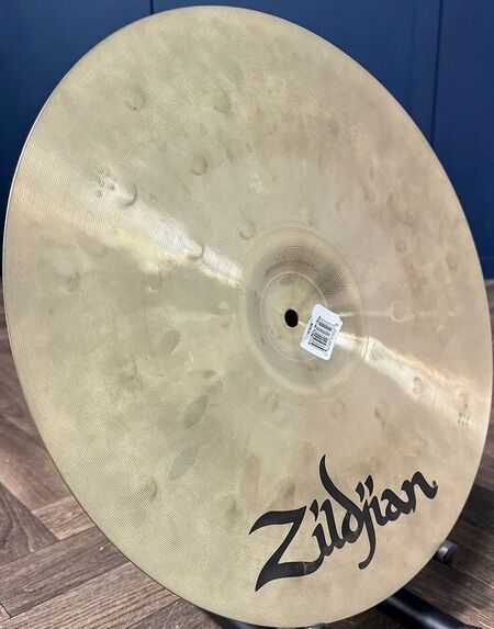 K Custom 16 Special Dry Crash 3.jpg