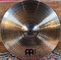 Meinl Pure Alloy Custom 18" Medium Thin Crash 1.jpg