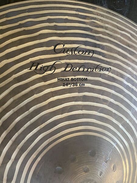 K Custom 14" High Definition Hi-Hat 2.jpg