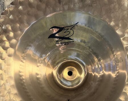 Z3 19" Ultra Hammered China 2.jpg