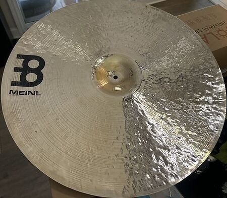 Byzance Brilliant 24" Medium Ride 3.jpg
