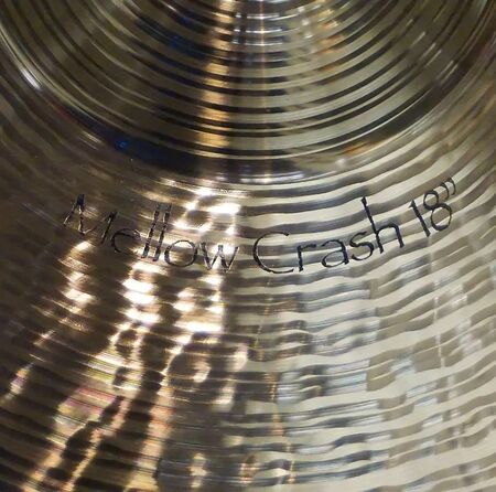 Signature 18 Mellow Crash 2.jpg