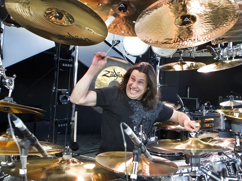 File:Mike Mangini.jpg