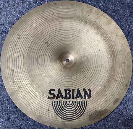 Sabian XS20 18 Chinese 3.jpg