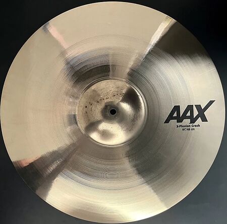 Sabian AAX 19" X-Plosion Crash 1.jpg