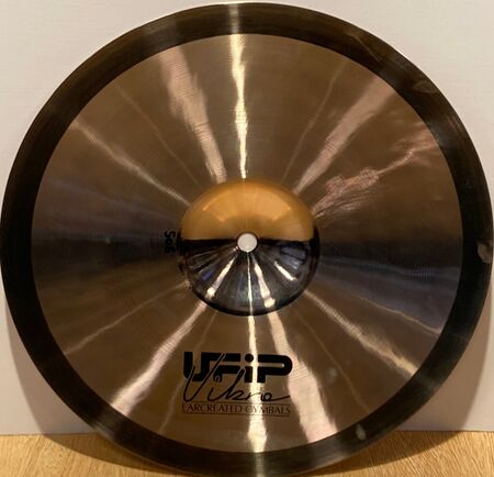 UFIP Vibra 12" Splash 3.jpg