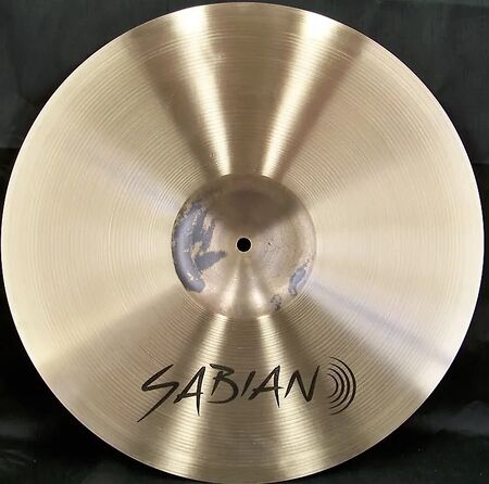 Sabian AA 17" Molto Symphonic Suspended 3.jpg