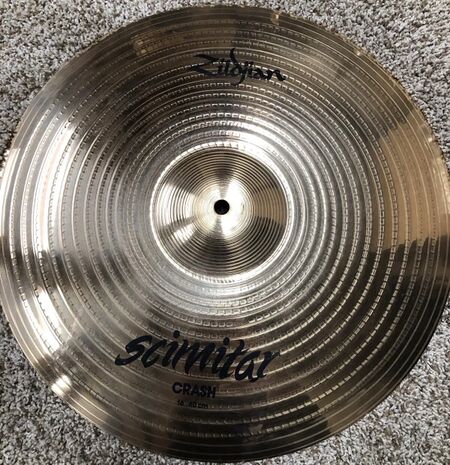 Zildjian Scimitar 16" Crash 1.jpg