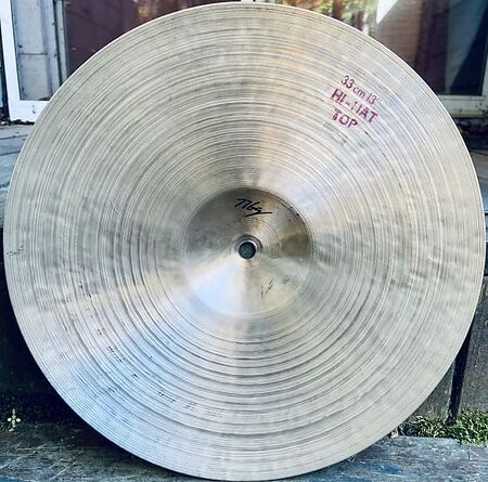 Istanbul 13" Hi-Hat 3.jpg