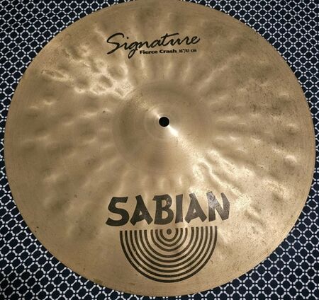 Sabian Signature 16" Fierce Crash 1.jpg