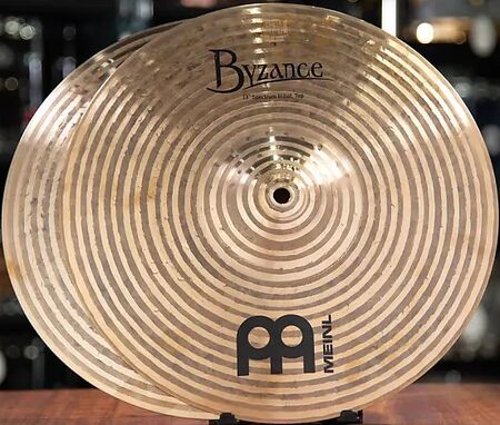 Meinl Byzance Dark 13" Spectrum Hihat 1.jpg