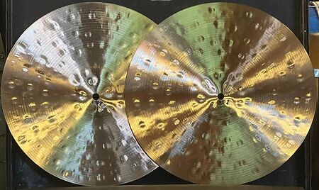 Meinl Byzance Foundry Reserve 14" Hihat 4.jpg