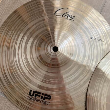 UFIP Class 12" Wave Hi-Hat 3.jpg