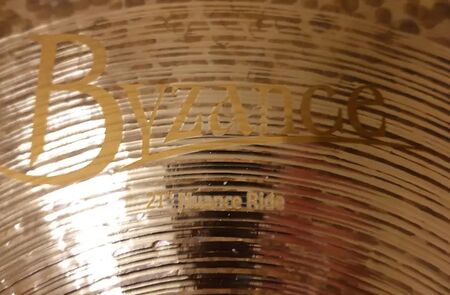 Meinl Byzance Jazz 21" Nuance Ride 2.jpg
