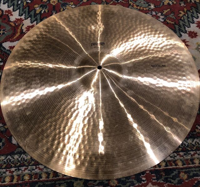 File:22 med 505 blk.jpg