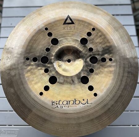 Istanbul Agop XIST 18" ION China 1.jpg